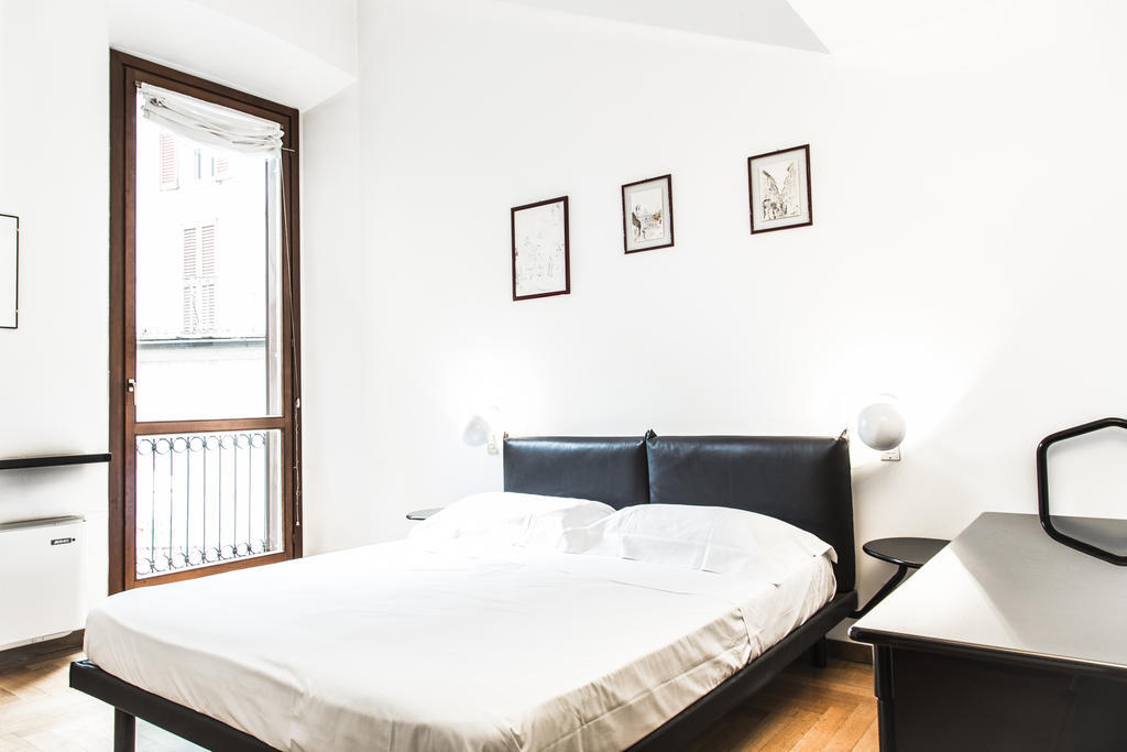 San Maurilio Apartments Milan Room photo